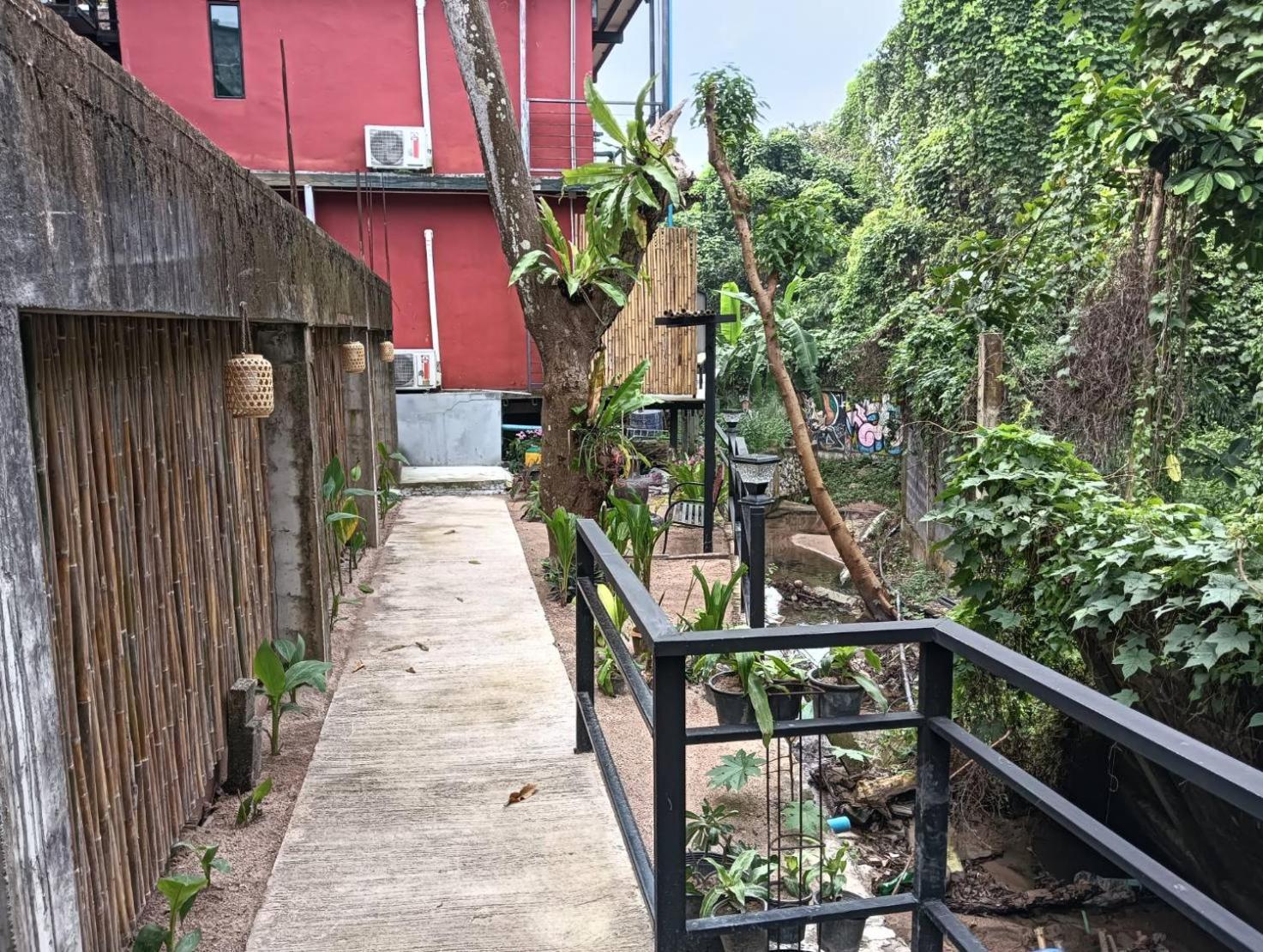 White Jail At Koh Tao Hostel Eksteriør billede