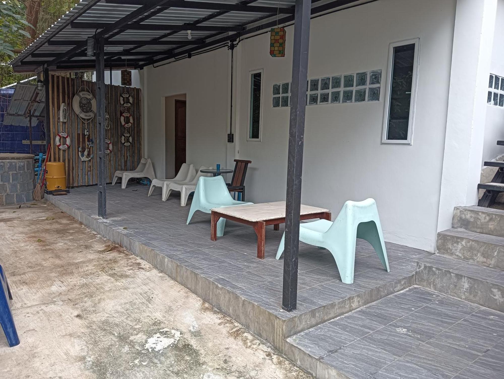 White Jail At Koh Tao Hostel Eksteriør billede