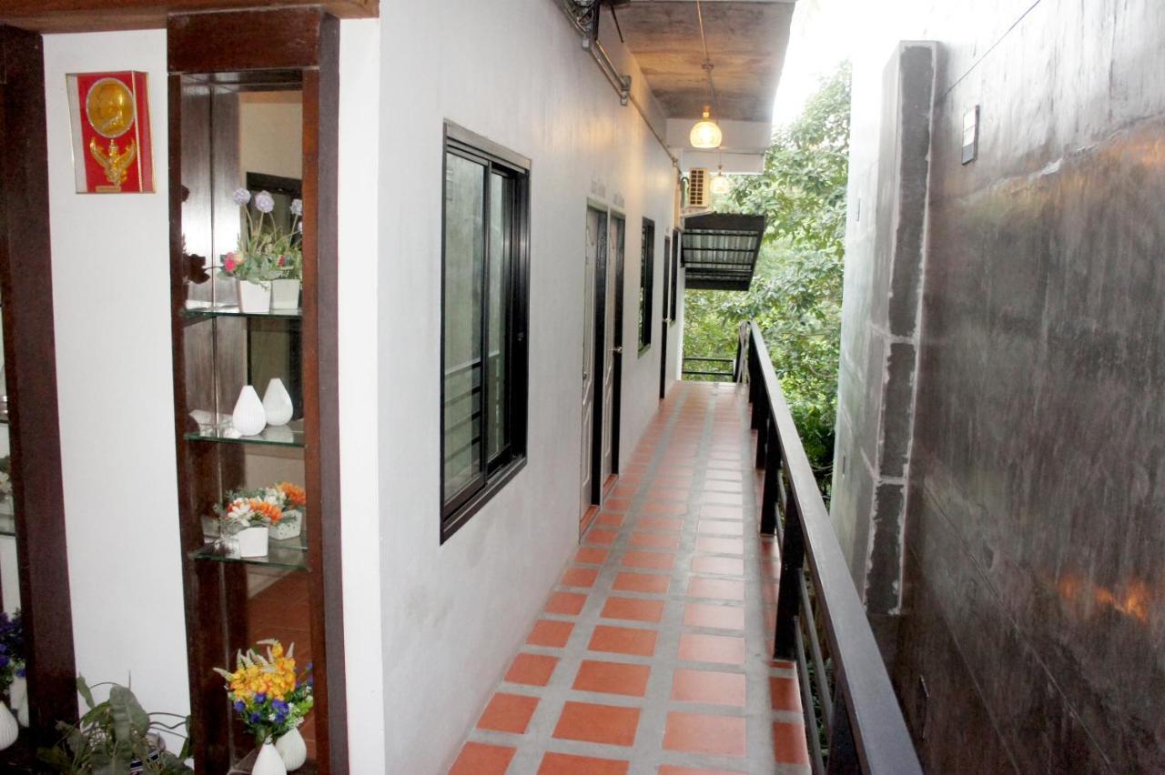 White Jail At Koh Tao Hostel Eksteriør billede